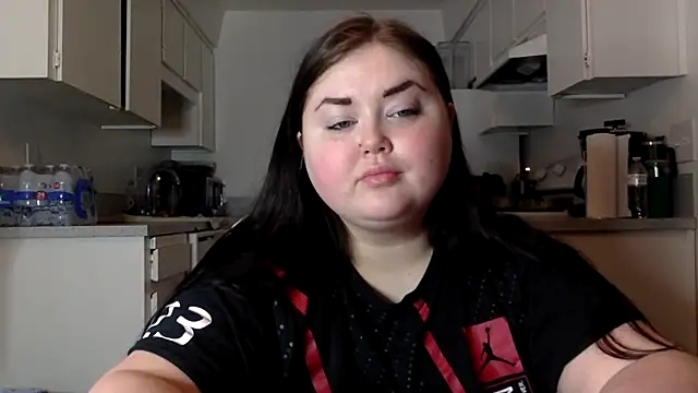 JJbaby1 online show from November 4, 10:47 am