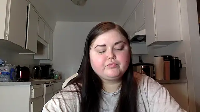 JJbaby1 online show from November 15, 2:46 pm