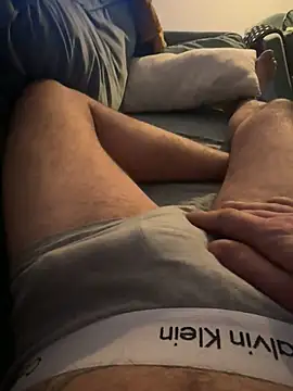 Bigtitsloveshow online show from February 8, 8:18 am