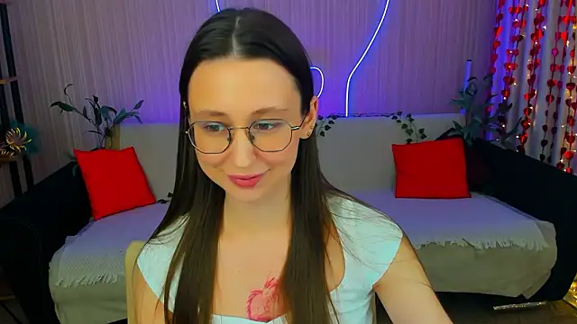 YourLovellyStory online show from March 29, 5:13 pm