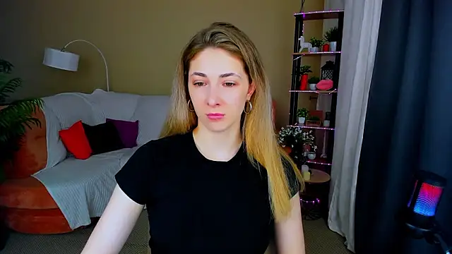 SensitiveSooul online show from March 11, 11:27 am