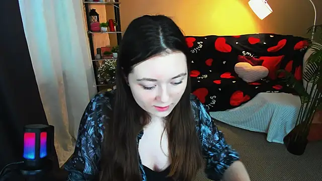 AlluringLookk online show from February 10, 12:31 pm