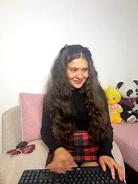 Emilyybennet  online show from October 9, 9:46 pm