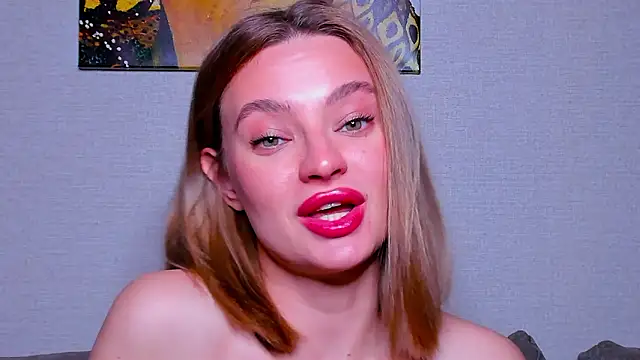 OliviaReece online show from March 21, 8:19 am