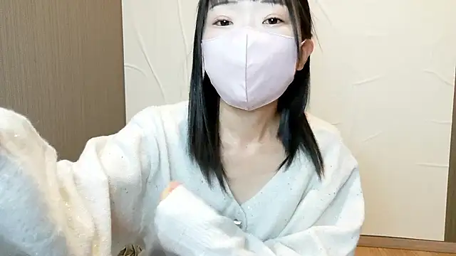 Snapshot of ms_suzuka chatting on September 20, 10:11 pm ms suzuka online show from September 20, 10:11 pm