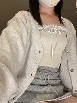 Snapshot of ms_suzuka chatting on October 12, 9:25 pm ms suzuka online show from October 12, 9:25 pm