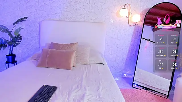 JannaFoxx  online show from March 14, 6:57 pm