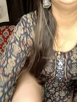 Snapshot of officialbhabhi chatting on September 14, 8:41 pm officialbhabhi online show from September 14, 8:41 pm
