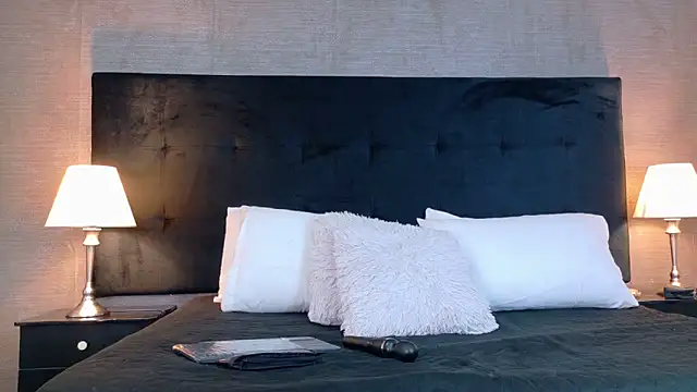 Snapshot of SophiaSummer chatting on March 1, 12:07 pm SophiaSummer online show from March 1, 12:07 pm