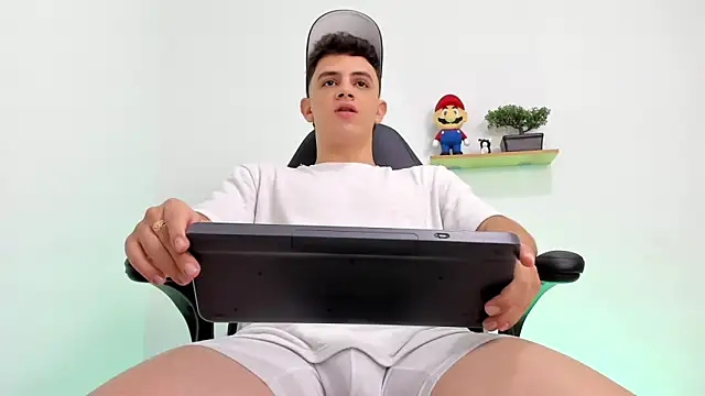 Mikecooper online show from October 12, 11:59 pm