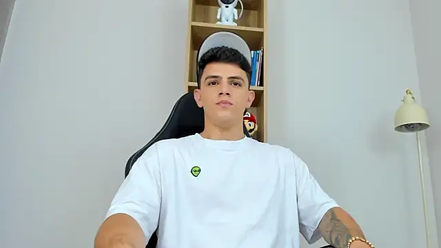 Mikecooper online show from April 17, 5:32 am