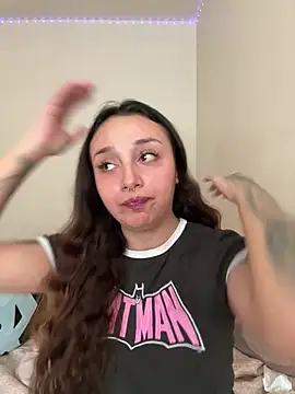 CharmingMaddie online show from May 23, 5:28 pm