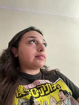 CharmingMaddie online show from May 30, 4:48 pm