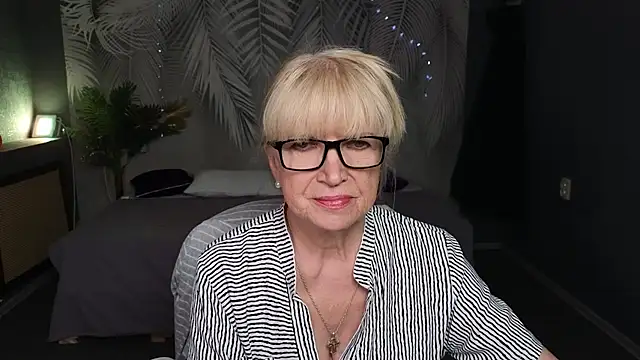 Snapshot of Sabina_Ros chatting on September 26, 7:23 am Sabina Ros online show from September 26, 7:23 am