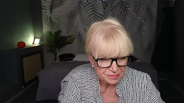 Snapshot of Sabina_Ros chatting on September 27, 7:13 am Sabina Ros online show from September 27, 7:13 am