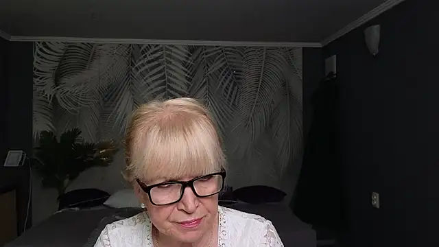 Snapshot of Sabina_Ros chatting on October 27, 7:23 am Sabina Ros online show from October 27, 7:23 am