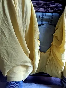 Love-pari077 online show from November 20, 1:39 am