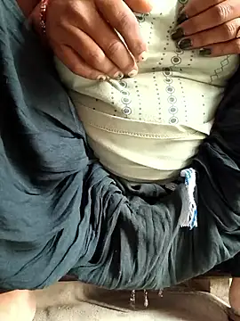 Love-pari077 online show from February 25, 1:59 am