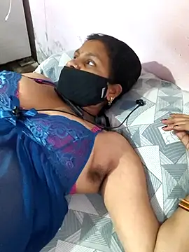 Love-pari077 online show from May 5, 3:31 pm