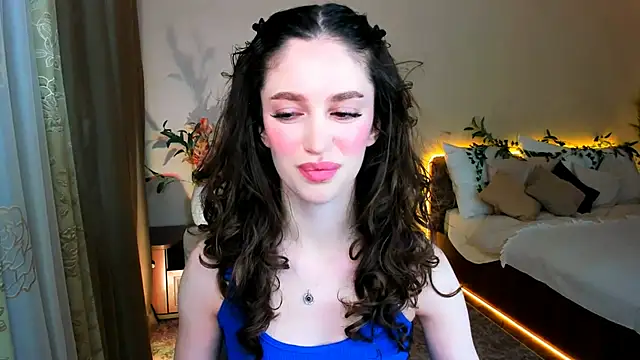 ChristinaConteeree online show from September 18, 5:15 pm