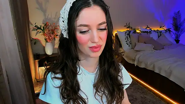 ChristinaConteeree online show from September 20, 11:22 am