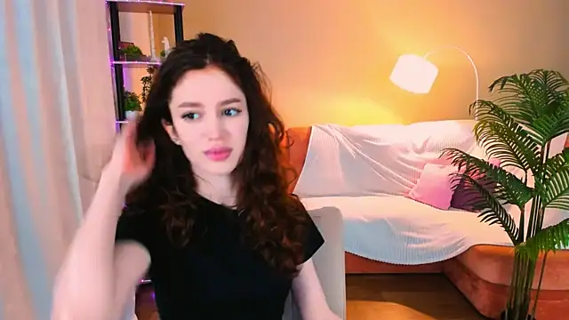 ChristinaConteeree online show from October 3, 4:15 pm