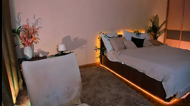 ChristinaConteeree online show from October 21, 5:46 pm