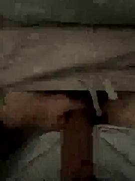 Frankieyyy1 online show from January 18, 11:08 pm