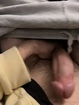 Frankieyyy1 online show from February 17, 5:52 pm