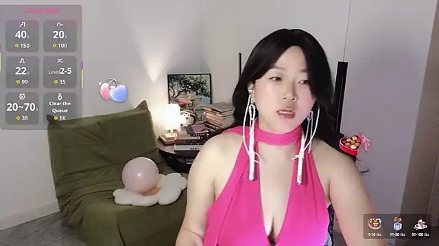 Emmaq996 online show from September 11, 5:40 am