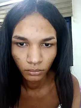 Snapshot of Barbie2005 chatting on March 27, 5:24 am Barbie2005 online show from March 27, 5:24 am