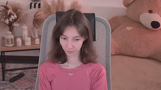 EmmanuellBrown online show from May 17, 1:14 am