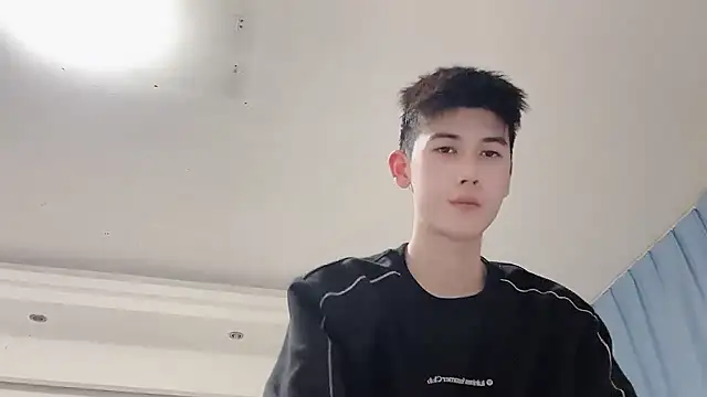 xiaojie2563 online show from January 18, 12:20 pm