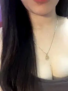 Mon monbaby online show from November 30, 6:23 pm