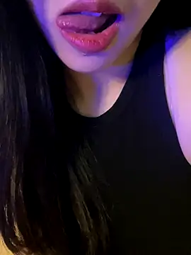 Mon monbaby online show from December 4, 6:49 pm