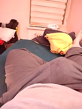 nylonlove1987 online show from March 24, 8:36 pm