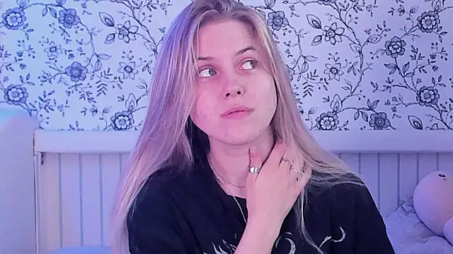 AngelAnty online show from May 20, 3:07 pm