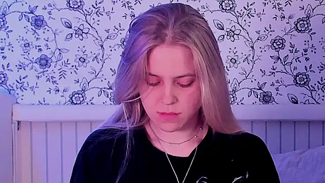AngelAnty online show from May 28, 1:08 pm