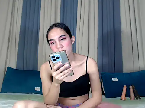 Jadehotcum online show from January 8, 1:02 pm