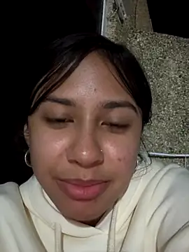 lynn9000 online show from October 20, 5:08 am