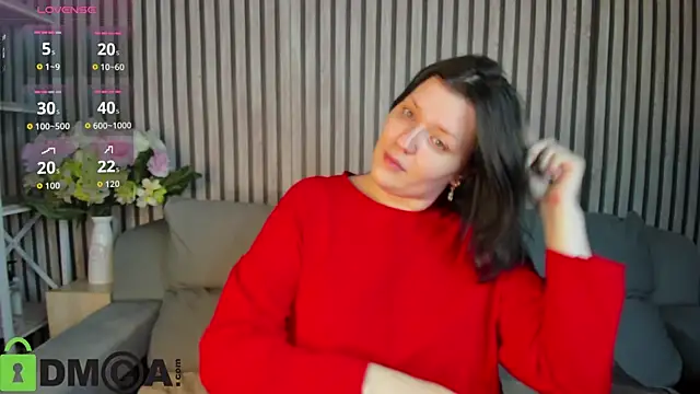 Michele Greenn online show from September 14, 12:10 am