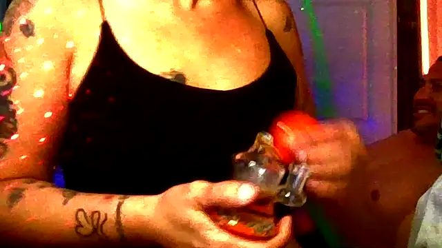 SparklesB1tch online show from December 15, 4:33 pm