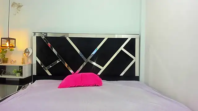 iisabella noa online show from September 10, 12:38 pm