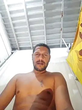 DebuggedLawn online show from March 8, 9:35 am