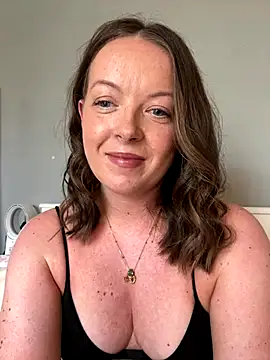 Snapshot of ScottishGymBunny chatting on November 4, 10:25 am ScottishGymBunny online show from November 4, 10:25 am