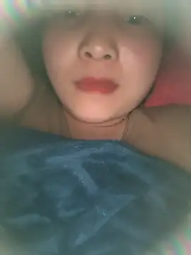 NguyenMyy online show from December 22, 7:44 pm