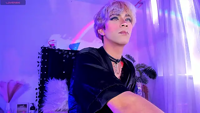 Cooperrosscute233 online show from January 17, 8:45 pm