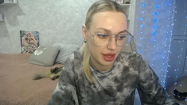 NickyAdamidi online show from September 26, 4:11 pm