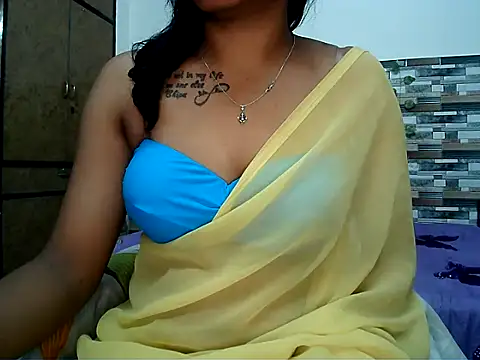 HOT AARVI11 online show from November 24, 4:18 pm