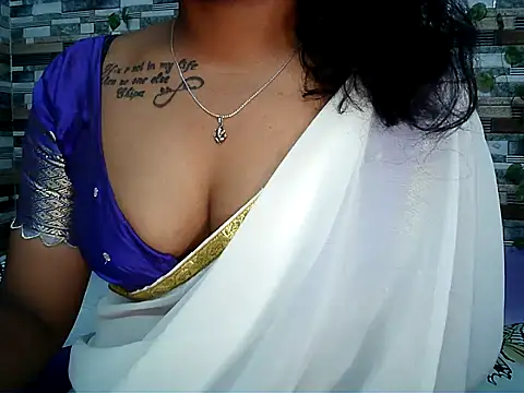 HOT AARVI11 online show from December 15, 6:12 pm